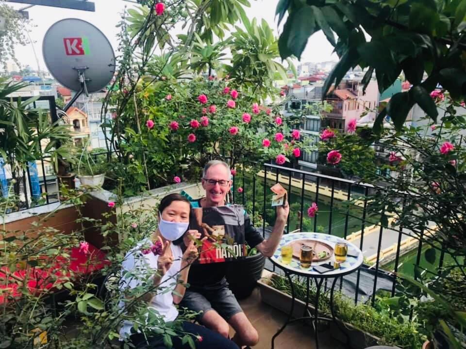 Chez Madame Binh Bed and Breakfast Hanoi Exteriör bild