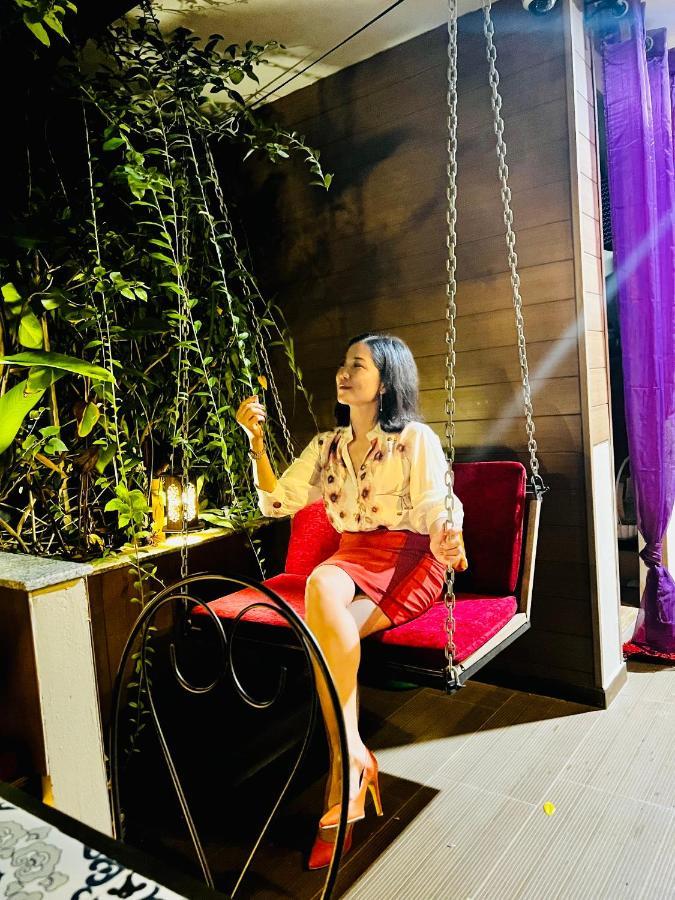 Chez Madame Binh Bed and Breakfast Hanoi Exteriör bild